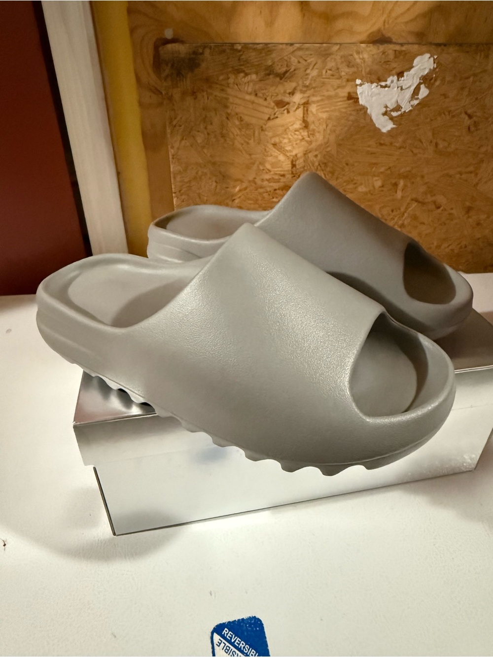 Yeezy YZY SLIDE US Size 11